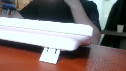 Snapshot of freeuptopia2 chatting on 01-04-25, 01:31 K-Dick online show from 01-04-25, 01:31