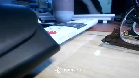 Snapshot of freeuptopia2 chatting on 01-15-25, 07:37 K-Dick online show from 01-15-25, 07:37