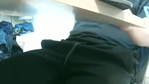 Snapshot of freeuptopia2 chatting on 09-21-25, 03:52 K-Dick online show from 09-21-25, 03:52