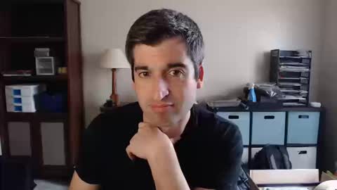 Snapshot of freeyourmind186 chatting on 10-17-25, 08:44 FreeYourMind online show from 10-17-25, 08:44