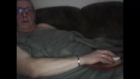 Snapshot of frefredo chatting on 02-10-26, 07:18 fred online show from 02-10-26, 07:18