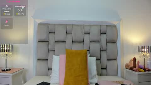 Snapshot of frehia_dimou chatting on 07-03-26, 11:27 Frehia online show from 07-03-26, 11:27