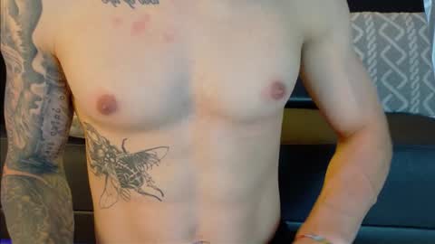 Xavier online show from 10-25-25, 07:38