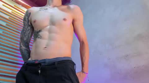 Xavier online show from 12-03-25, 07:23