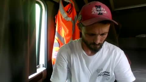 french_truck online show from 07-20-26, 04:20