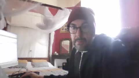 frenchpapalover online show from 02-18-26, 09:27