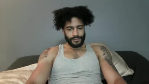 Snapshot of frenchyexpress chatting on 10-04-25, 08:40 Frenchyexpress online show from 10-04-25, 08:40