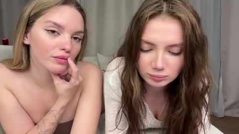 Snapshot of frenzyfoxs chatting on 05-27-26, 11:35 Jason and Sonya online show from 05-27-26, 11:35