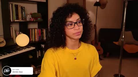 Vale online show from 10-17-25, 04:59