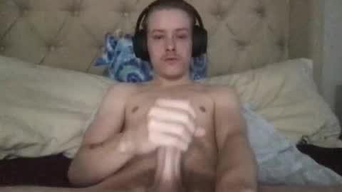 Freshbull123 online show from 07-08-26, 01:59