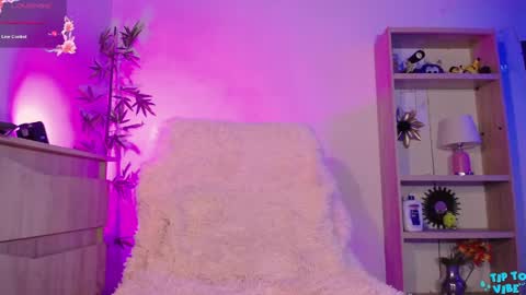 see u 500 pm hora col online show from 12-14-24, 03:18