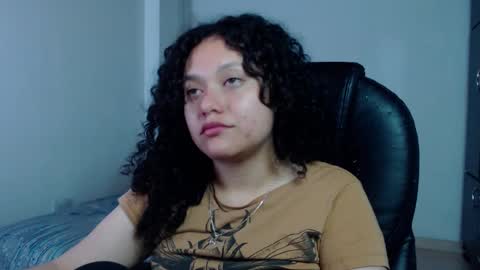 Snapshot of freud_x_louise1 chatting on 12-07-24, 10:01 Louise online show from 12-07-24, 10:01