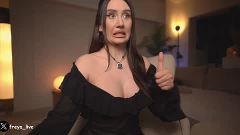 Snapshot of freya_ chatting on 03-01-25, 07:48 Freya online show from 03-01-25, 07:48