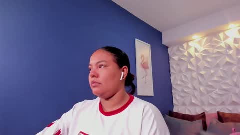 Snapshot of freya_cole_ chatting on 10-10-25, 11:42 Freya online show from 10-10-25, 11:42