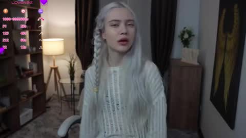 Freya online show from 03-06-26, 07:21