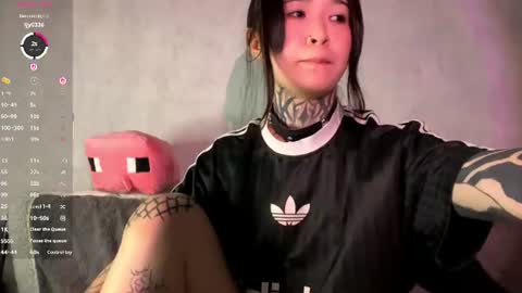 freyablow online show from 07-24-26, 03:54