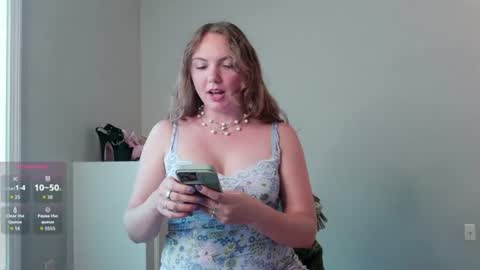 Miss Freya online show from 06-18-26, 09:41