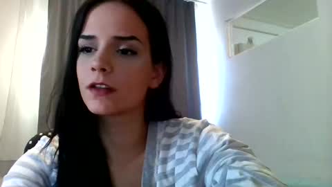 Snapshot of freyagoddess109616 chatting on 01-28-25, 01:27 Freya online show from 01-28-25, 01:27