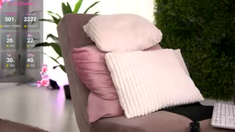 Snapshot of freyaheart chatting on 06-29-26, 06:08 freyaheart online show from 06-29-26, 06:08