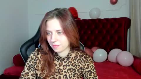 FreyaVey online show from 02-19-26, 05:36