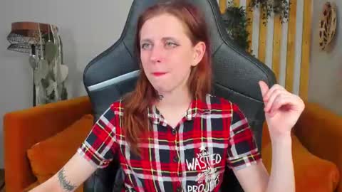 Snapshot of freyaveys chatting on 07-04-26, 05:08 FreyaVeys online show from 07-04-26, 05:08