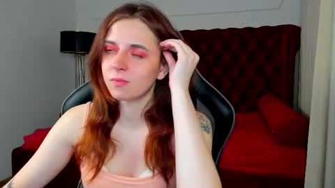 Snapshot of freyaveys chatting on 07-05-26, 05:03 FreyaVeys online show from 07-05-26, 05:03