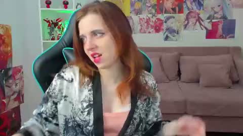 Snapshot of freyaveys chatting on 07-06-26, 05:04 FreyaVeys online show from 07-06-26, 05:04