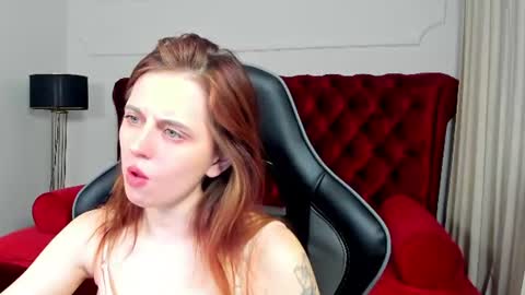 Snapshot of freyaveys chatting on 07-12-26, 05:42 FreyaVeys online show from 07-12-26, 05:42