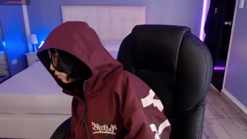 frida_lassi_ online show from 01-22-25, 12:06