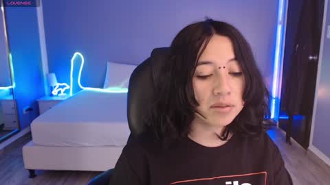 frida_lassi_ online show from 01-30-25, 12:27