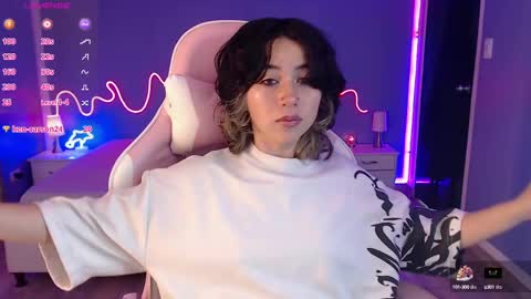 frida_lassi_ online show from 03-07-25, 01:18