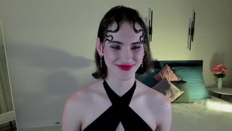 Snapshot of fridacure chatting on 12-06-24, 05:33 Frida online show from 12-06-24, 05:33