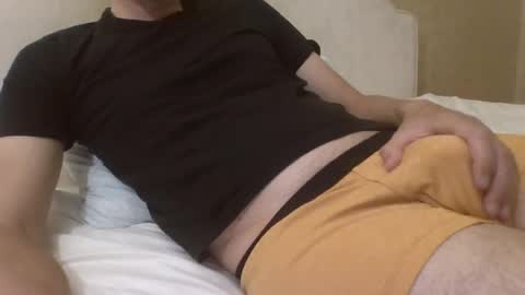 friendly_frank_18 online show from 07-14-26, 12:57