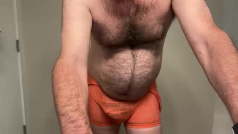 Snapshot of friskysimian1988 chatting on 05-18-26, 06:14 friskysimian1988 online show from 05-18-26, 06:14