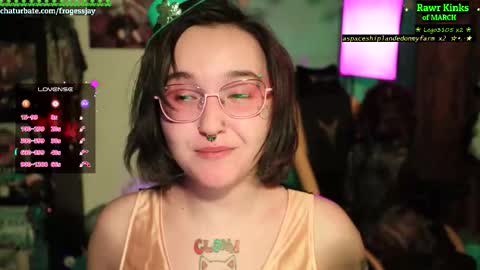   Jaywise Frogfoot  online show from 03-17-26, 07:39