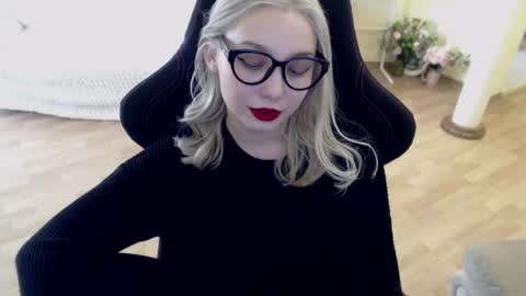 Lilith online show from 03-10-25, 11:53