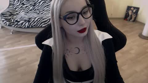 Lilith online show from 09-10-25, 12:16