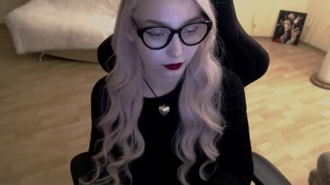 Lilith online show from 10-02-25, 04:03