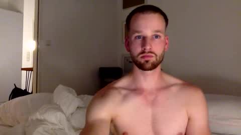 Snapshot of frozenyoga chatting on 09-19-25, 12:02 frozenyoga online show from 09-19-25, 12:02