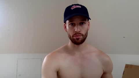 Snapshot of frozenyoga chatting on 09-25-25, 01:04 frozenyoga online show from 09-25-25, 01:04