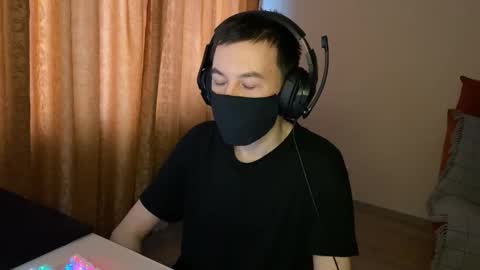 froztai online show from 12-23-25, 06:44