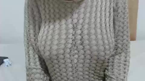 Snapshot of fruity28 chatting on 12-22-25, 04:20 fruity28 online show from 12-22-25, 04:20