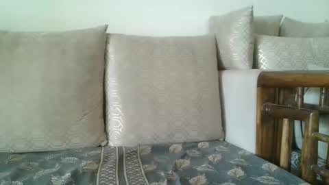 Snapshot of fruti_loops chatting on 02-20-26, 06:26 fruti loops Bull online show from 02-20-26, 06:26