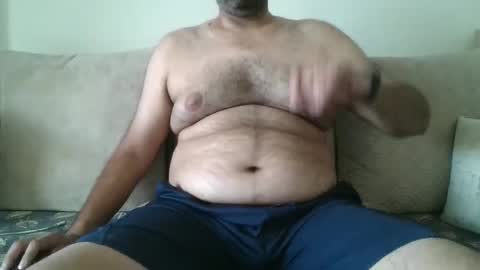 Snapshot of fruti_loops chatting on 03-24-26, 06:07 fruti loops Bull online show from 03-24-26, 06:07