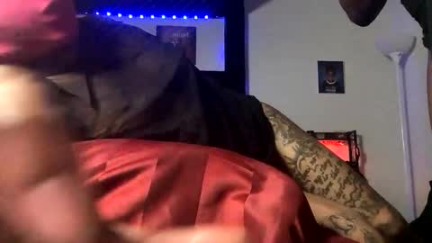 FEMALE2MALE online show from 04-03-26, 06:44