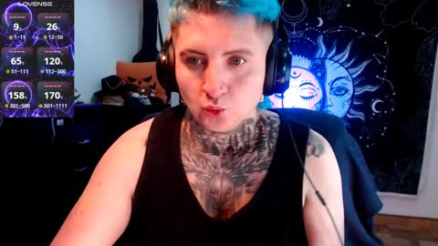 Snapshot of ftmblueyes chatting on 02-09-25, 12:39 HEHIM online show from 02-09-25, 12:39