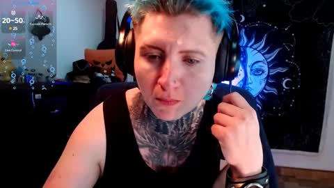 Snapshot of ftmblueyes chatting on 02-10-25, 12:52 HEHIM online show from 02-10-25, 12:52