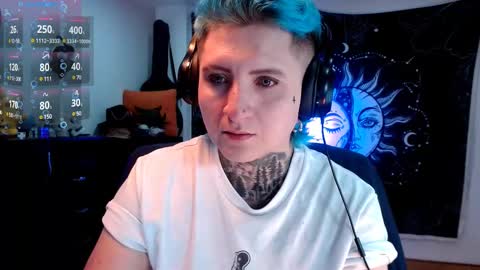 Snapshot of ftmblueyes chatting on 02-11-25, 12:59 HEHIM online show from 02-11-25, 12:59