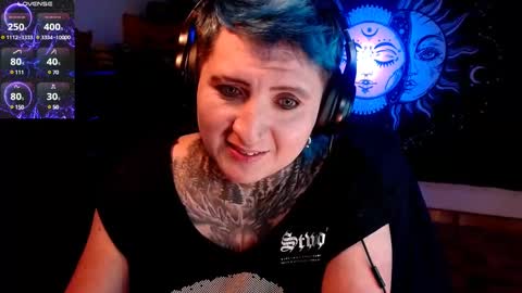 Snapshot of ftmblueyes chatting on 02-22-25, 01:00 HEHIM online show from 02-22-25, 01:00