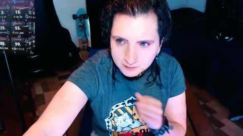 Snapshot of ftmblueyes chatting on 10-13-25, 12:05 HEHIM online show from 10-13-25, 12:05